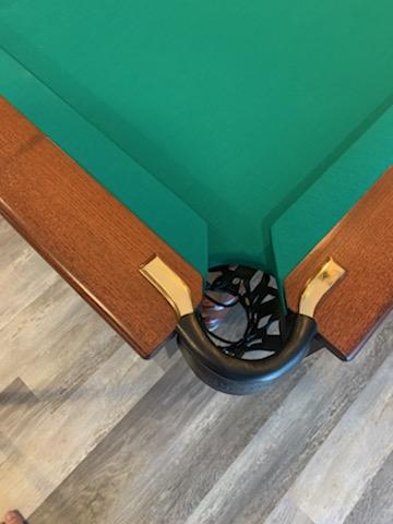 ZEMRIA Russian Pyramid Table — Classic Estate