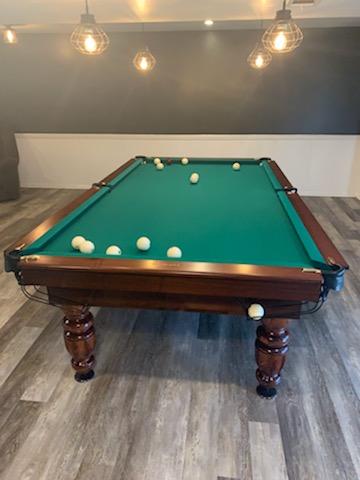 ZEMRIA Russian Pyramid Table — Classic Estate
